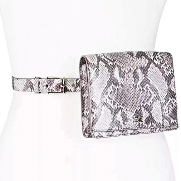Calvin Klein Wide Flap Embossed Monogram Belt Bag Buckle Size M (MSRP $98) - Picture 2 of 12